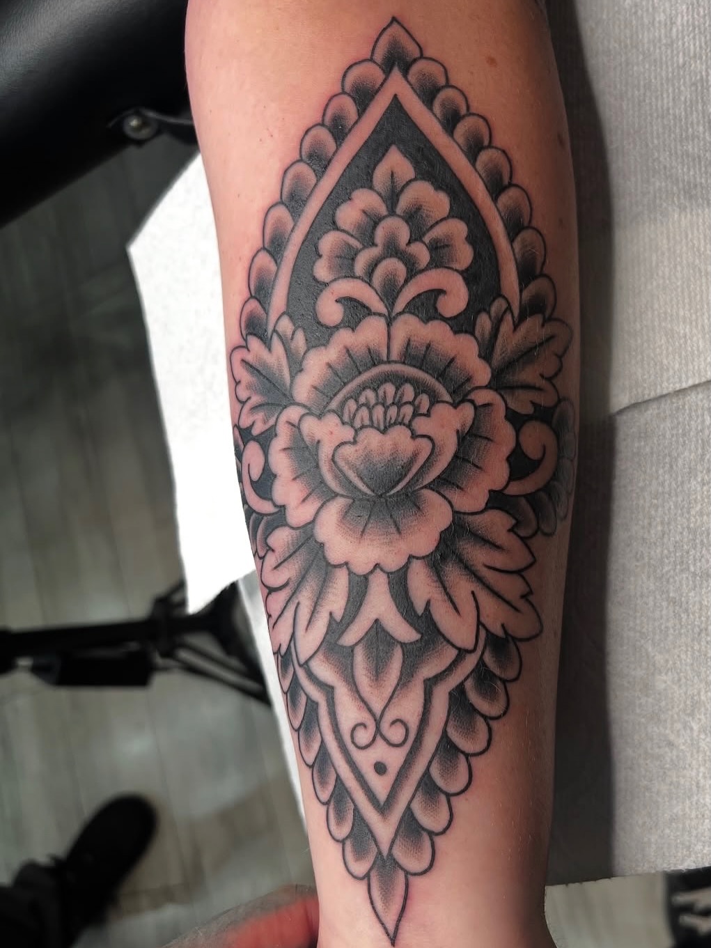 Tattoo by @jordanphillipstattoo โ black_and_grey, ornamental