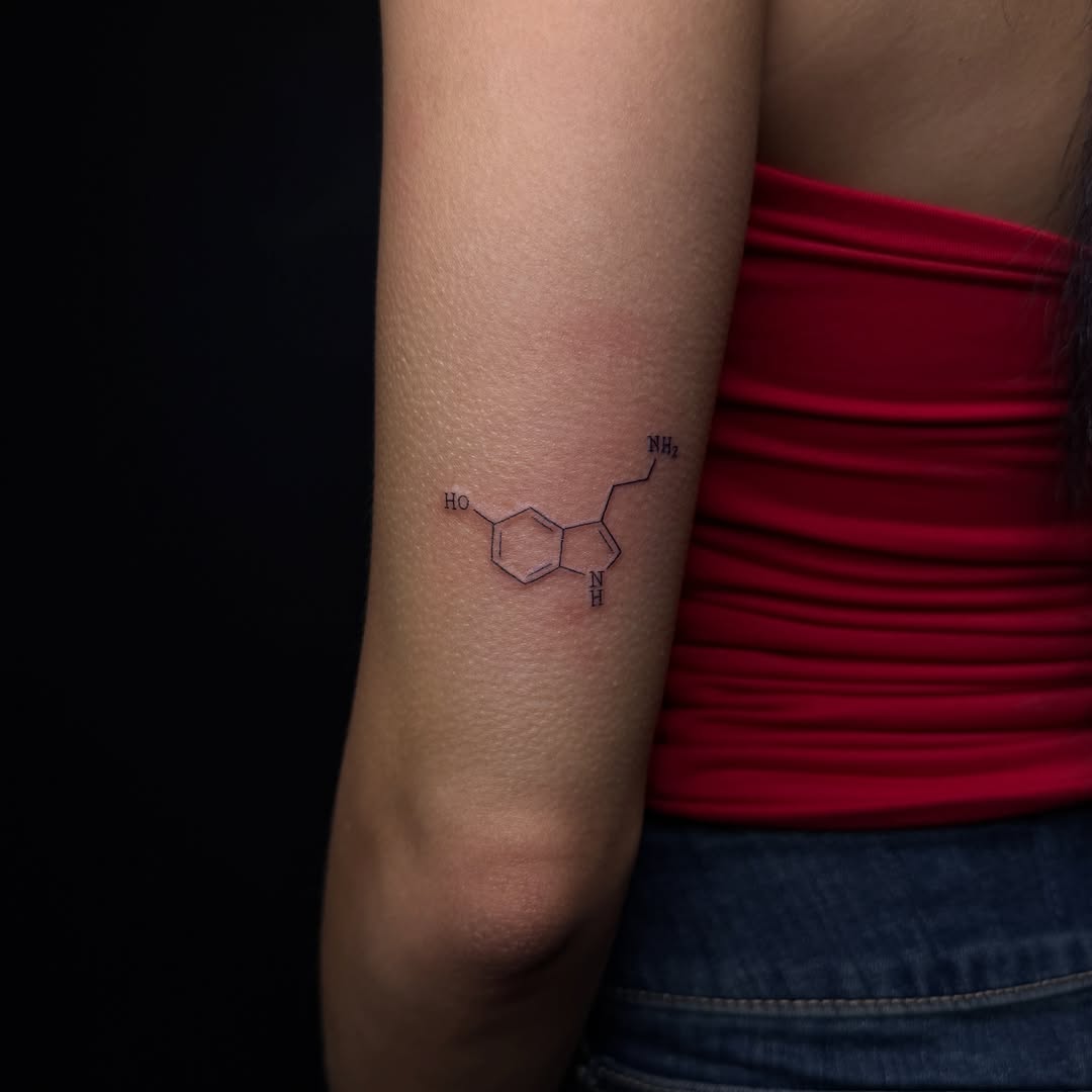 Tattoo by @prettyuglytattoos — fine_line, minimalist