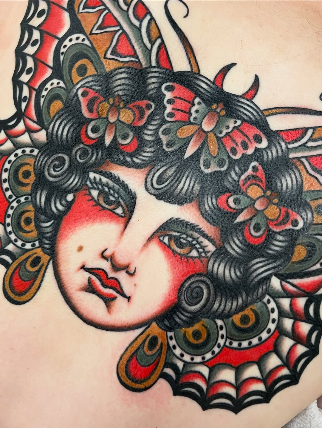 Tattoo by @katbarrieau — american_traditional, illustrative