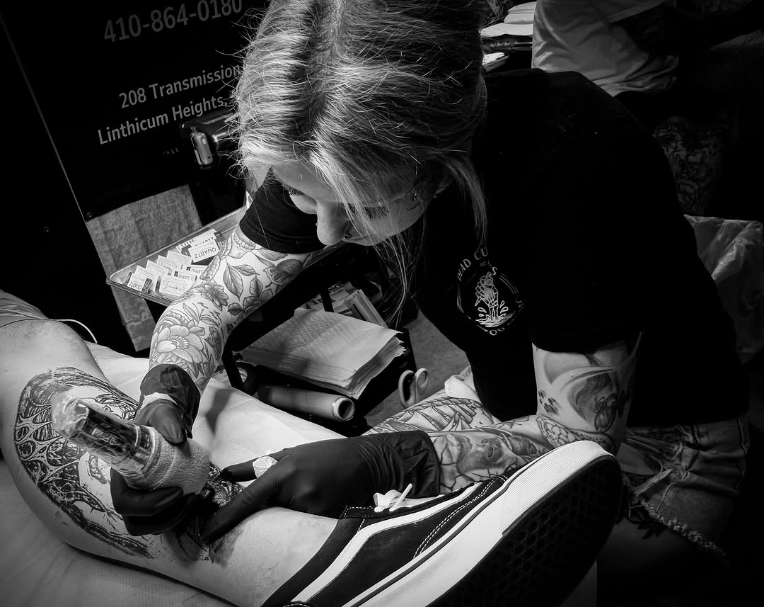 Tattoo by @zuulifeink — blackwork