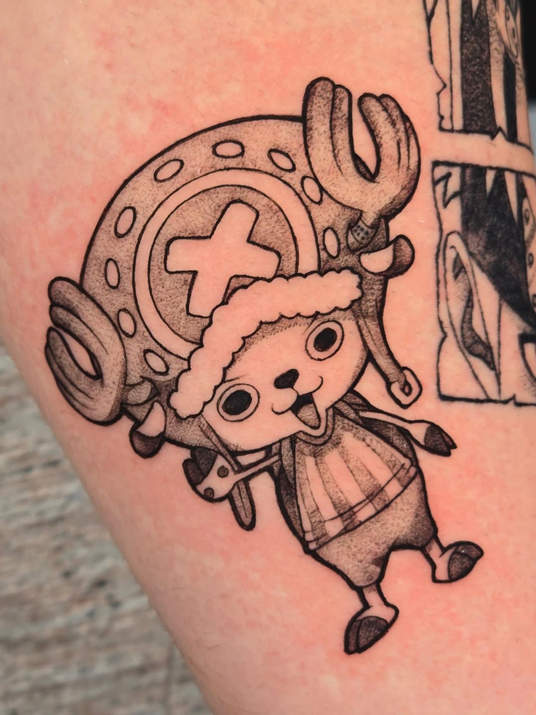 Tattoo by @twiztidscribblertattoo β black_and_grey