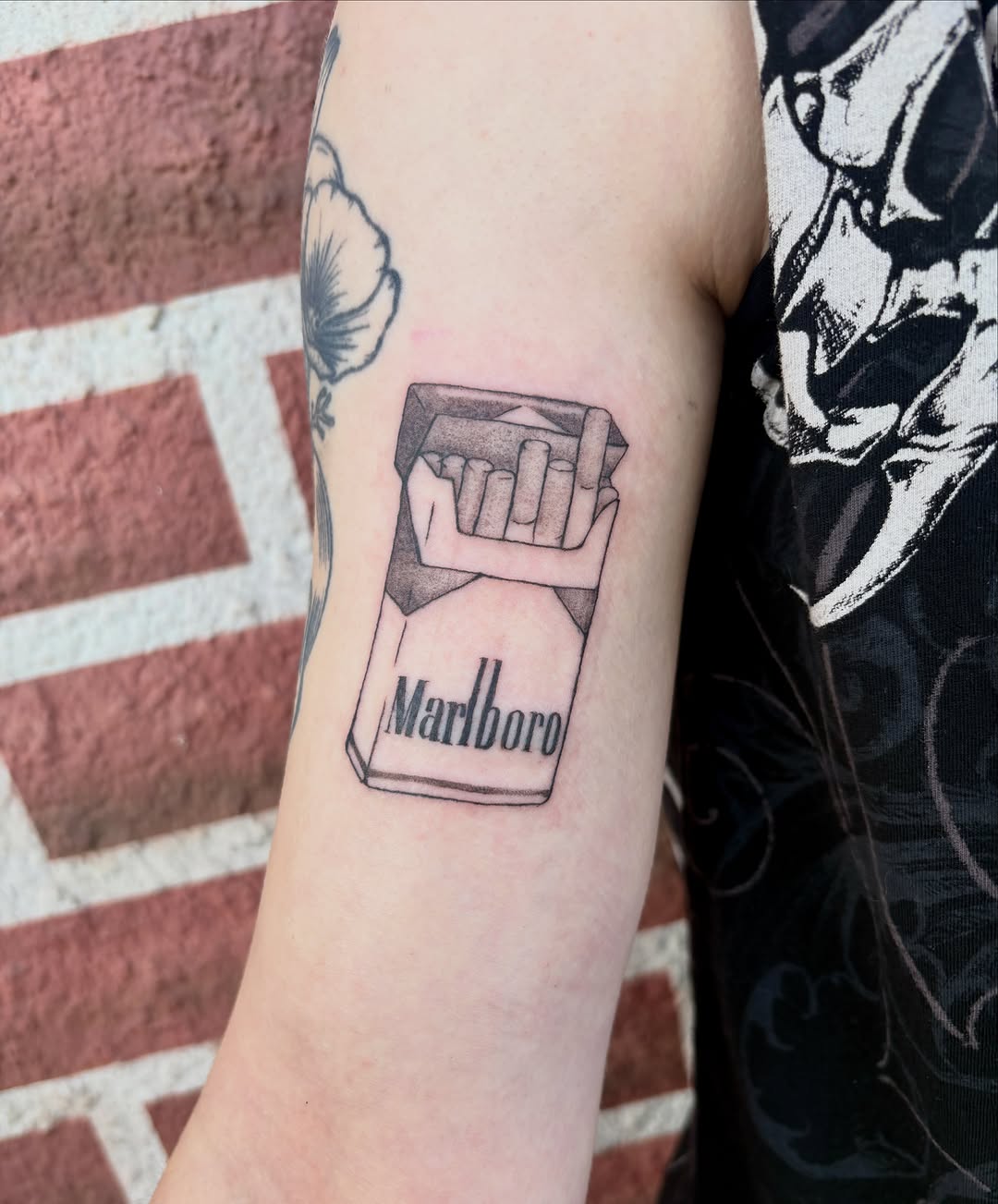 Tattoo by @lifeiscitrus — black_and_grey