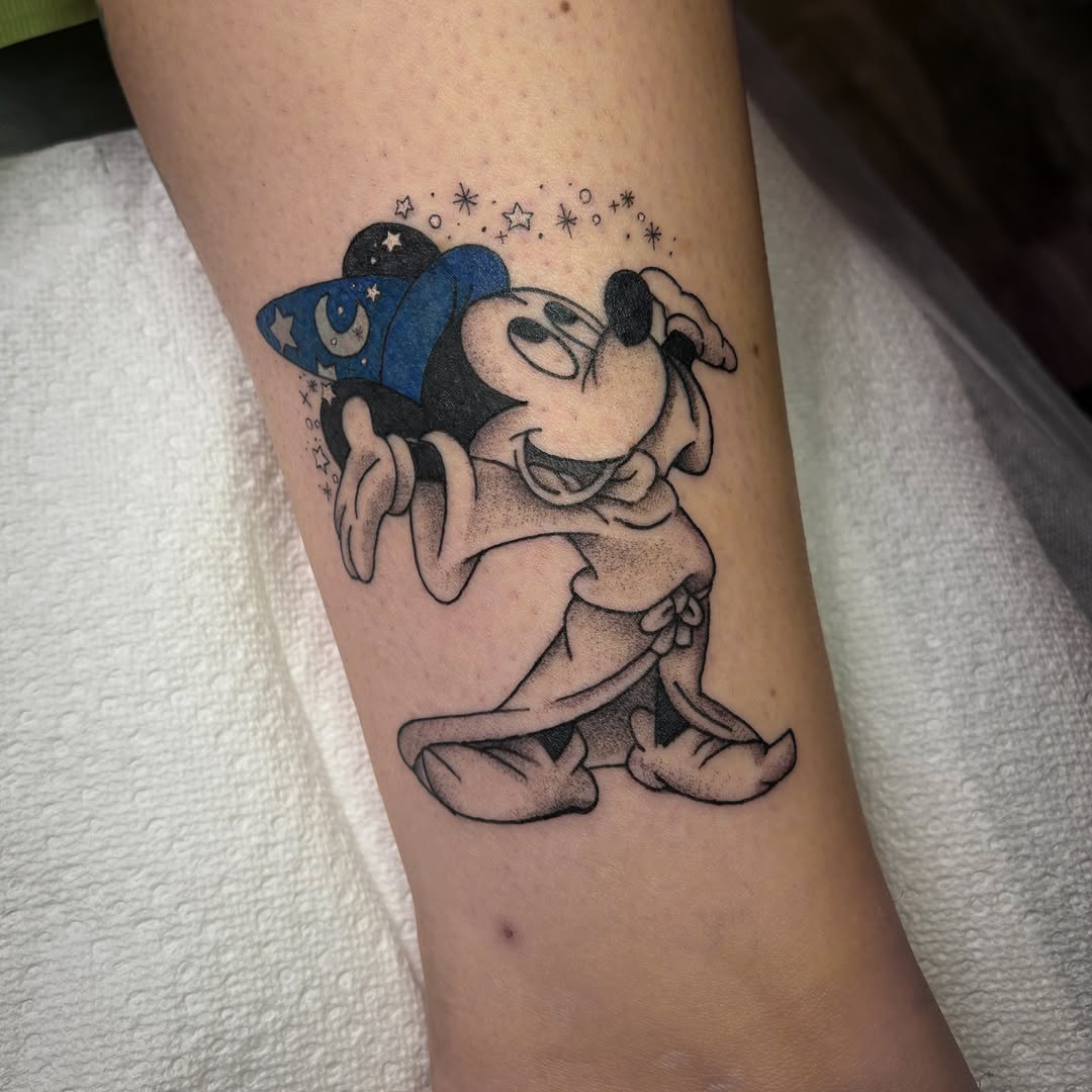 Tattoo by @maryhannahtattoos — illustrative, black_and_grey