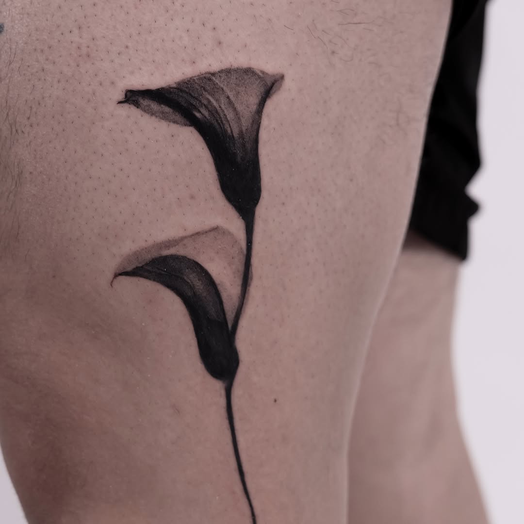 Tattoo by @themanedias — blackwork