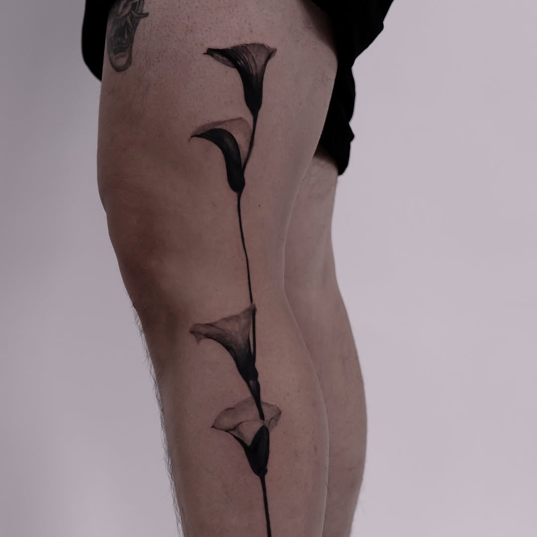 Tattoo by @themanedias — blackwork