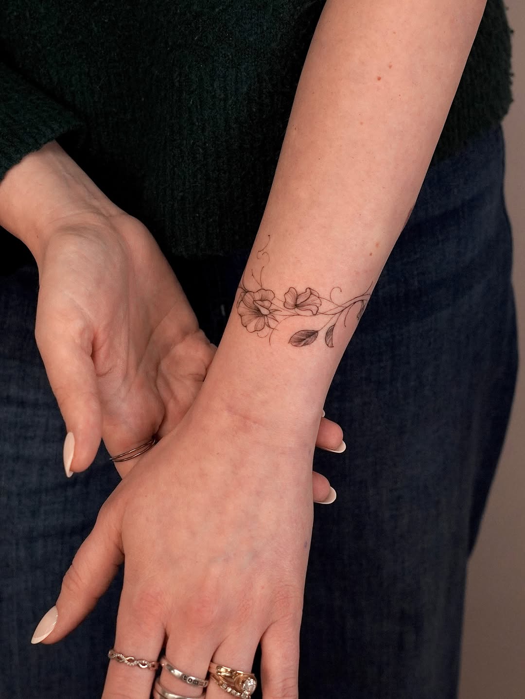 Tattoo by @mariannaddking — fine_line, illustrative