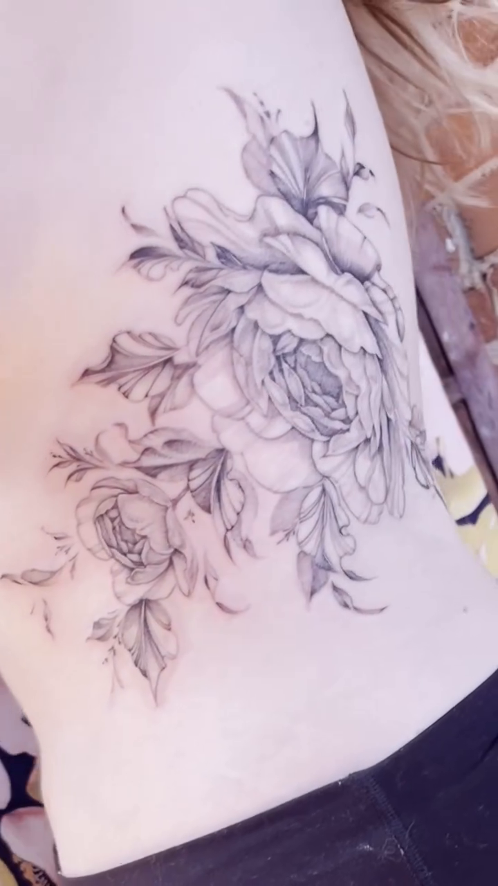 Tattoo by @mytattoopaige — fine_line