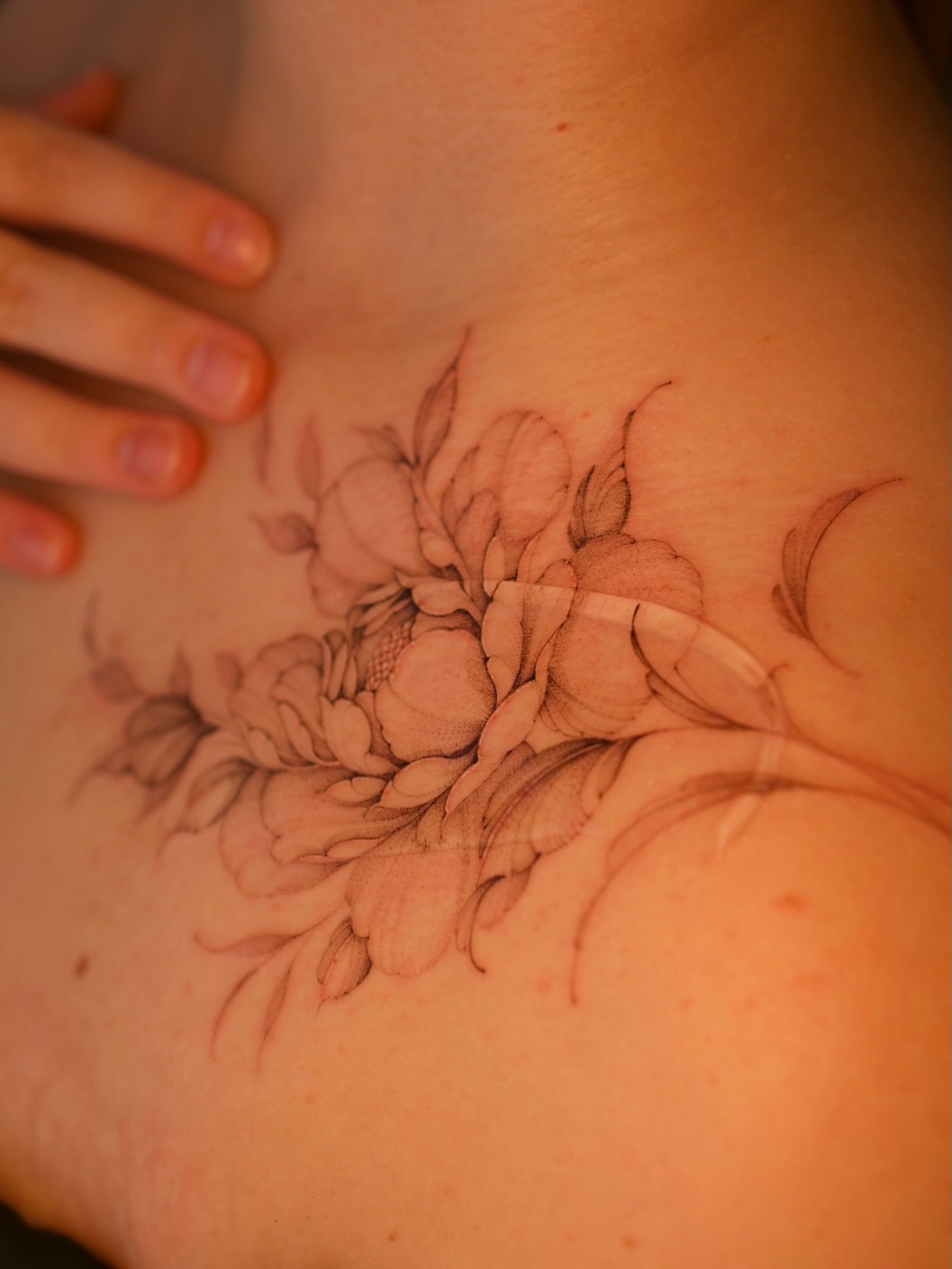 Tattoo by @vxn.ink — fine_line, illustrative
