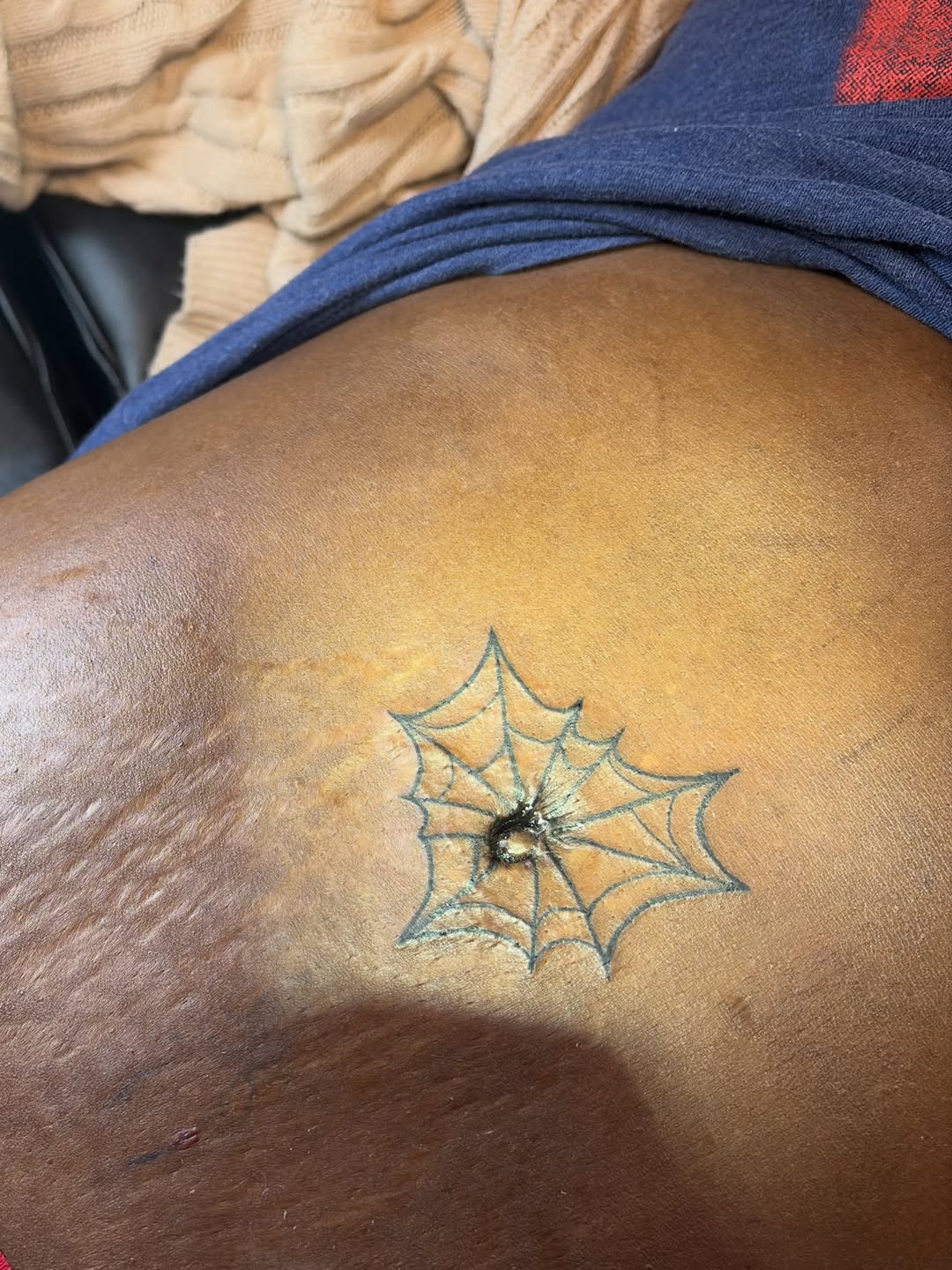 Tattoo by @_the876kid_ โ black_and_grey