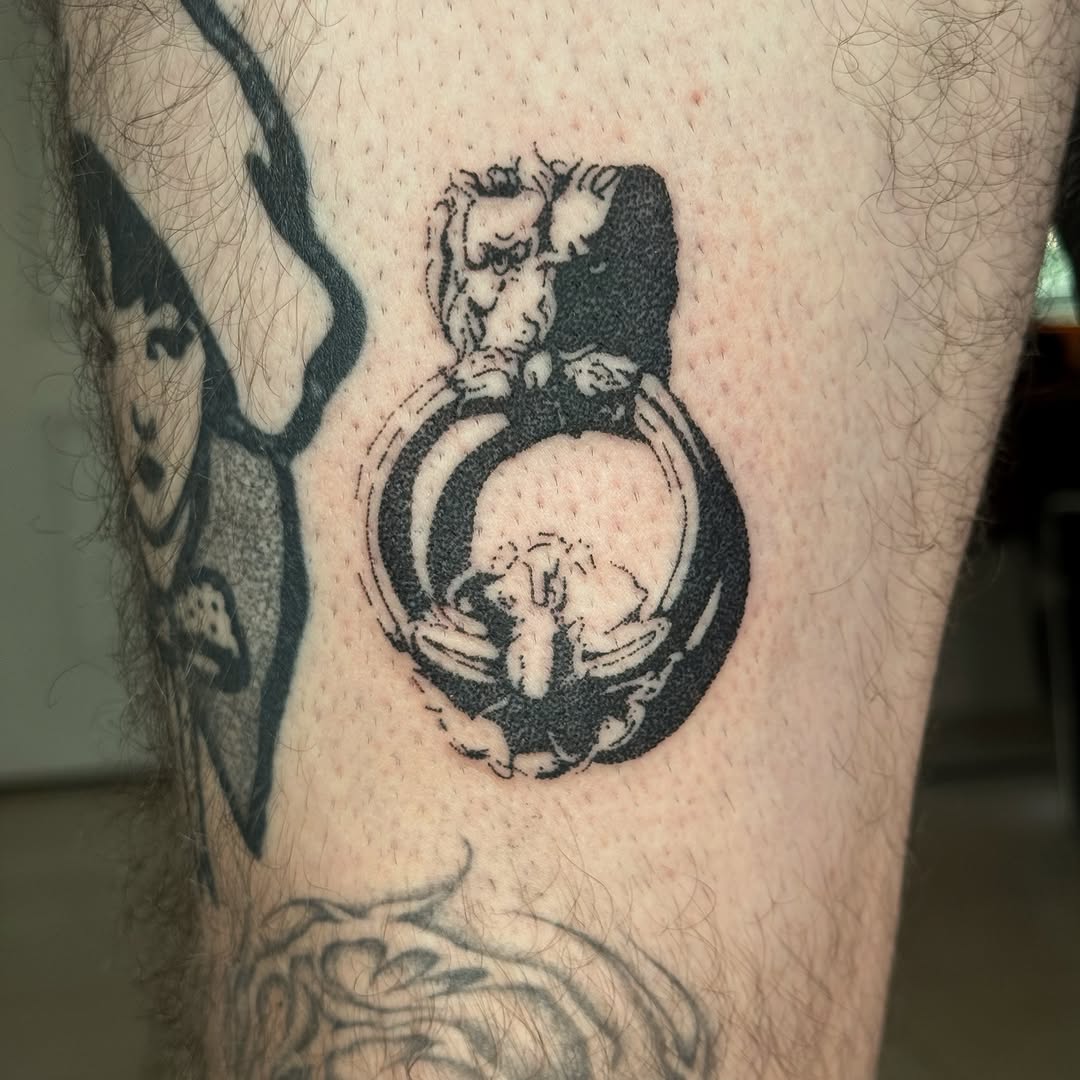 Tattoo by @jointkillertattoo โ blackwork