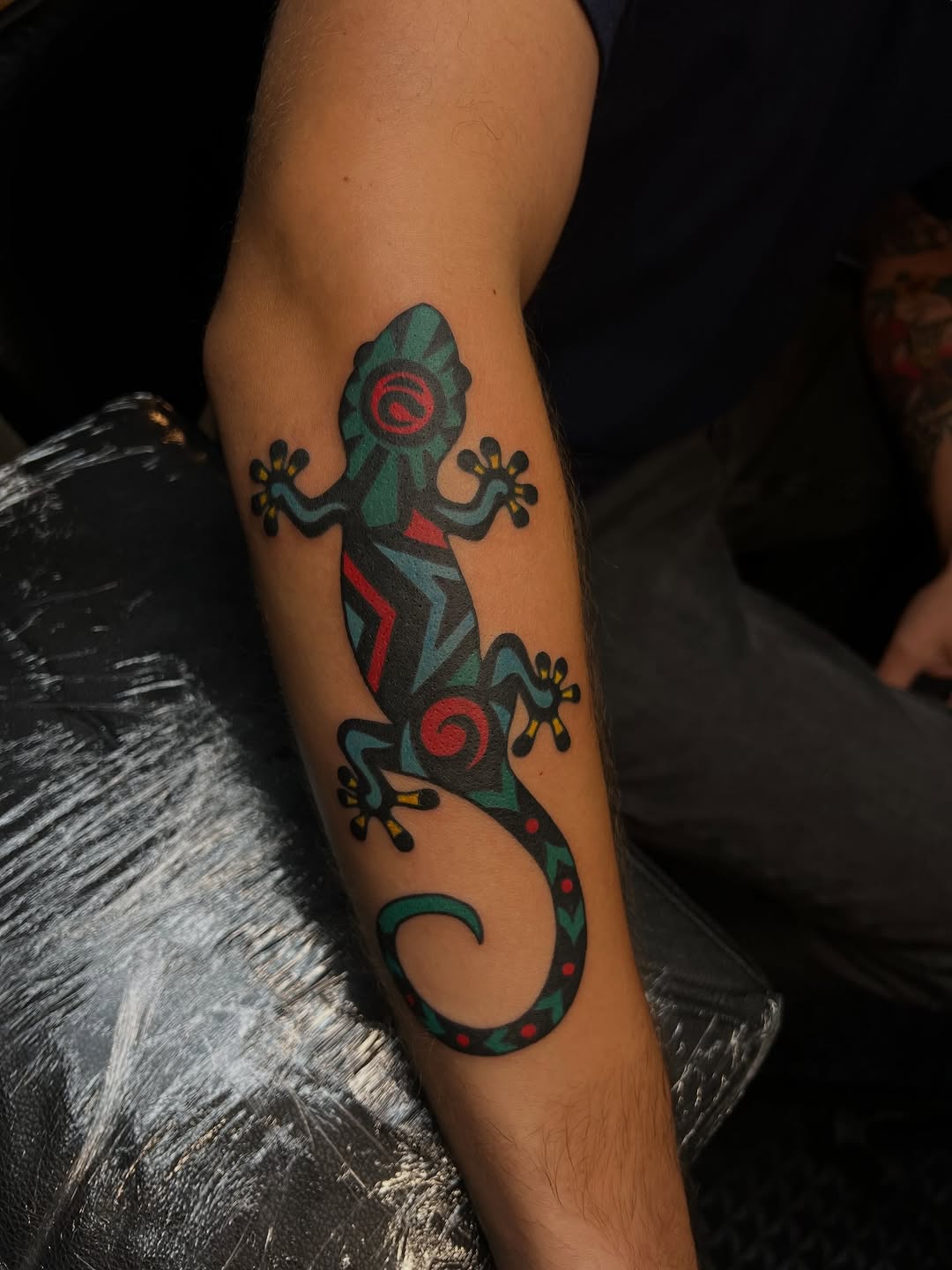 Tattoo by @tvptattoos โ illustrative, geometric