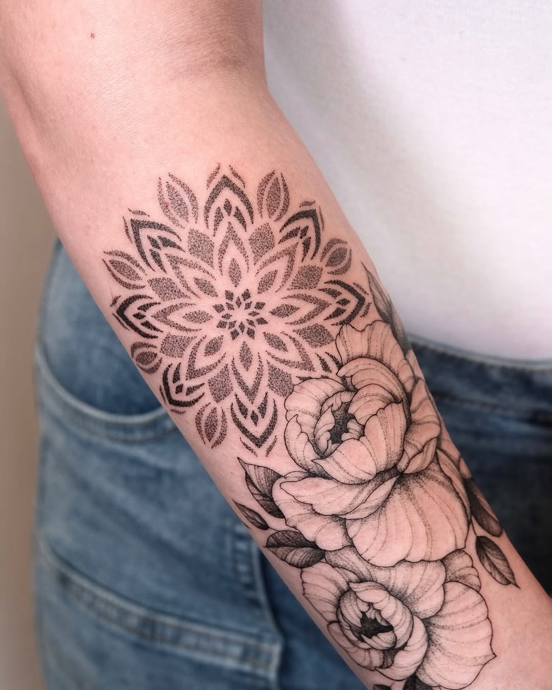 Tattoo by @ariana_tattooing — dotwork