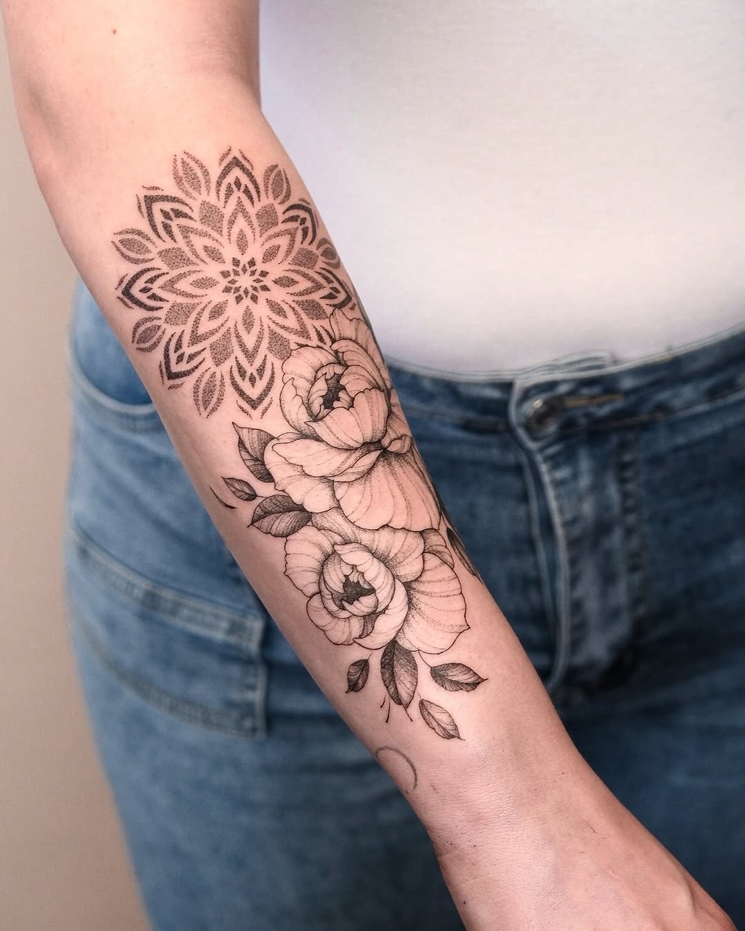 Tattoo by @ariana_tattooing — dotwork