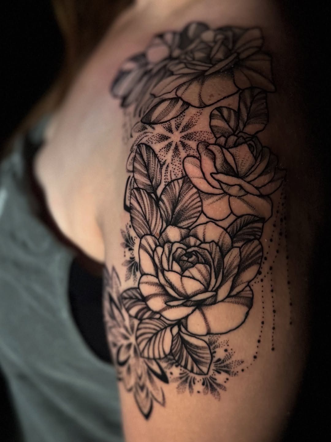 Tattoo by @brandi.dandy.tattoos β dotwork