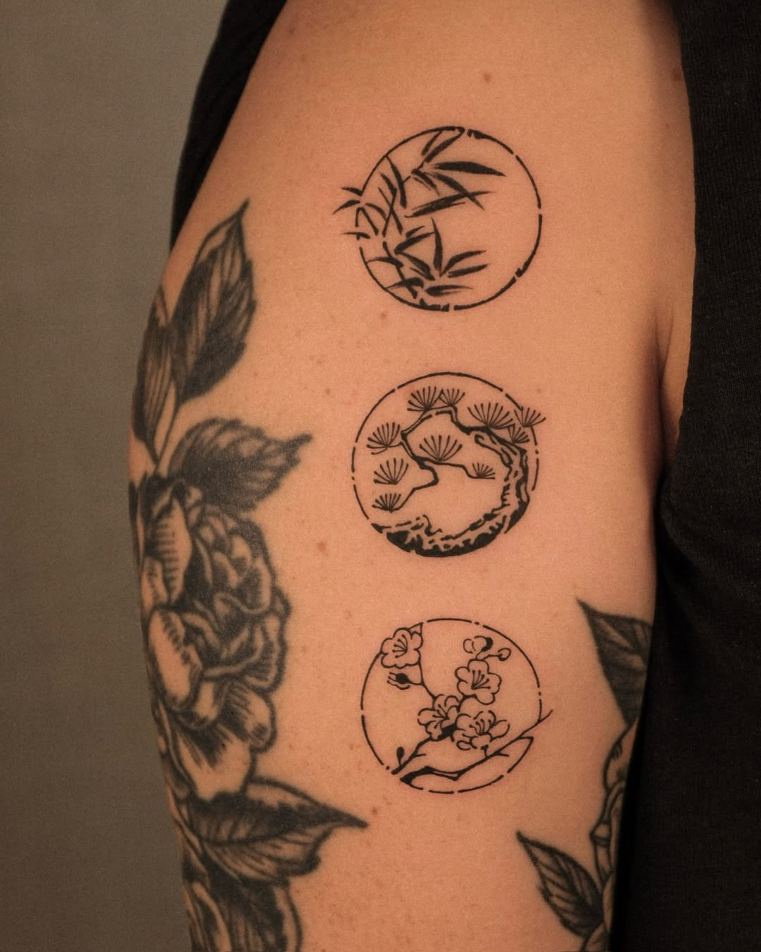Tattoo by @wabisabi_ttt — illustrative, black_and_grey