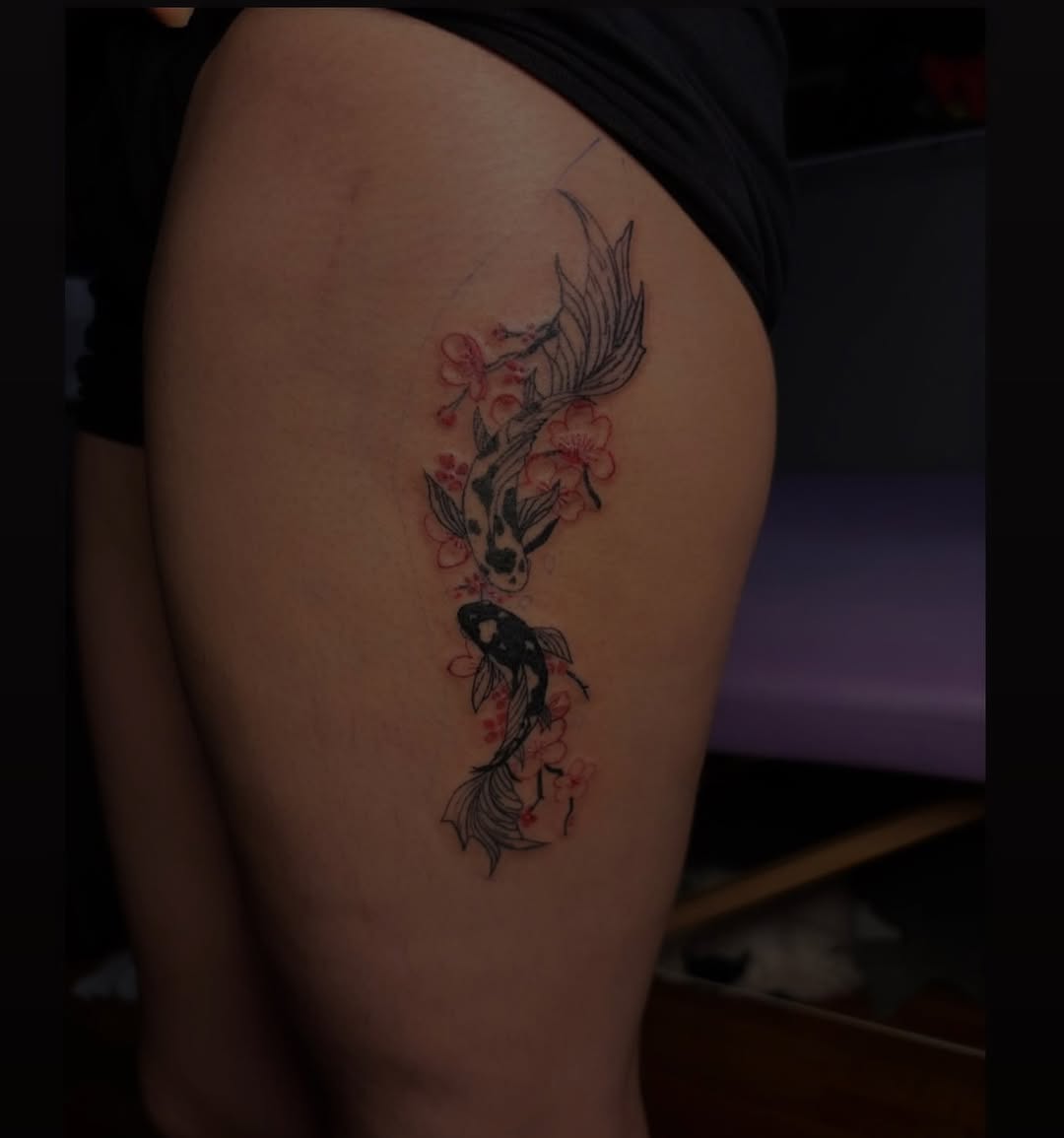 Tattoo by @lyla.just.inked — illustrative, fine_line