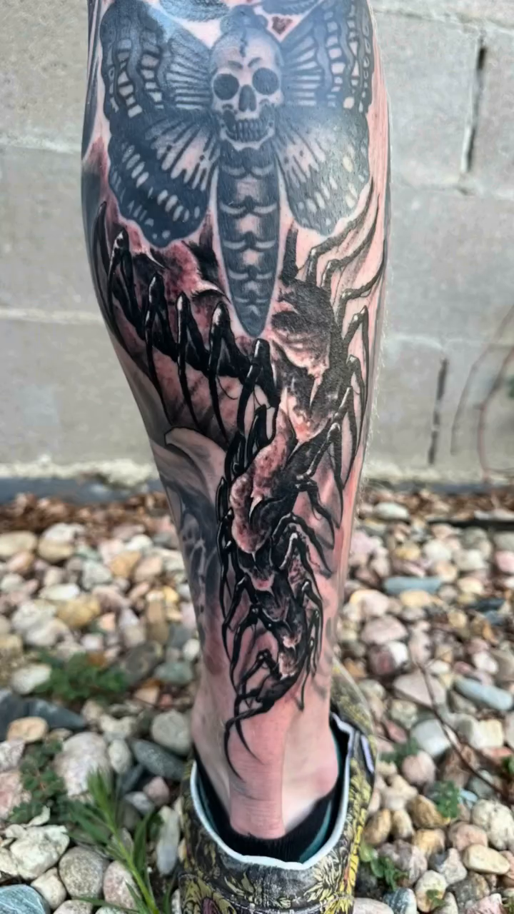 Tattoo by @ozarmy โ blackwork, illustrative
