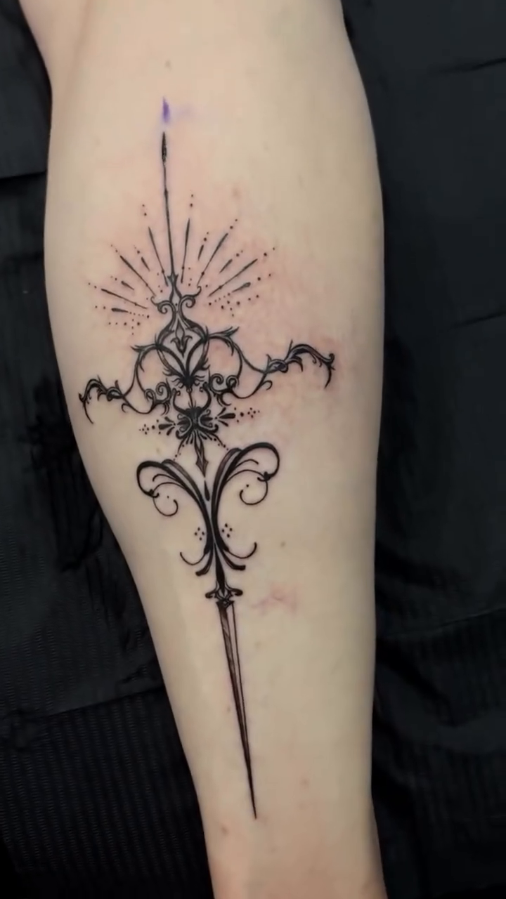 Tattoo by @b2_spiritink — fine_line, blackwork