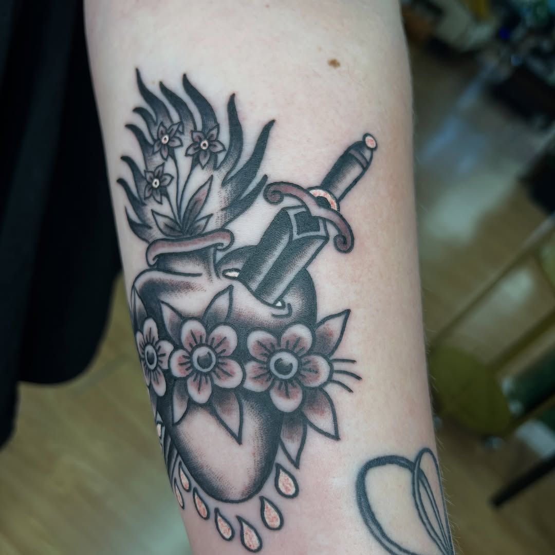 Tattoo by @jeremy.eckstein.tattoo — american_traditional