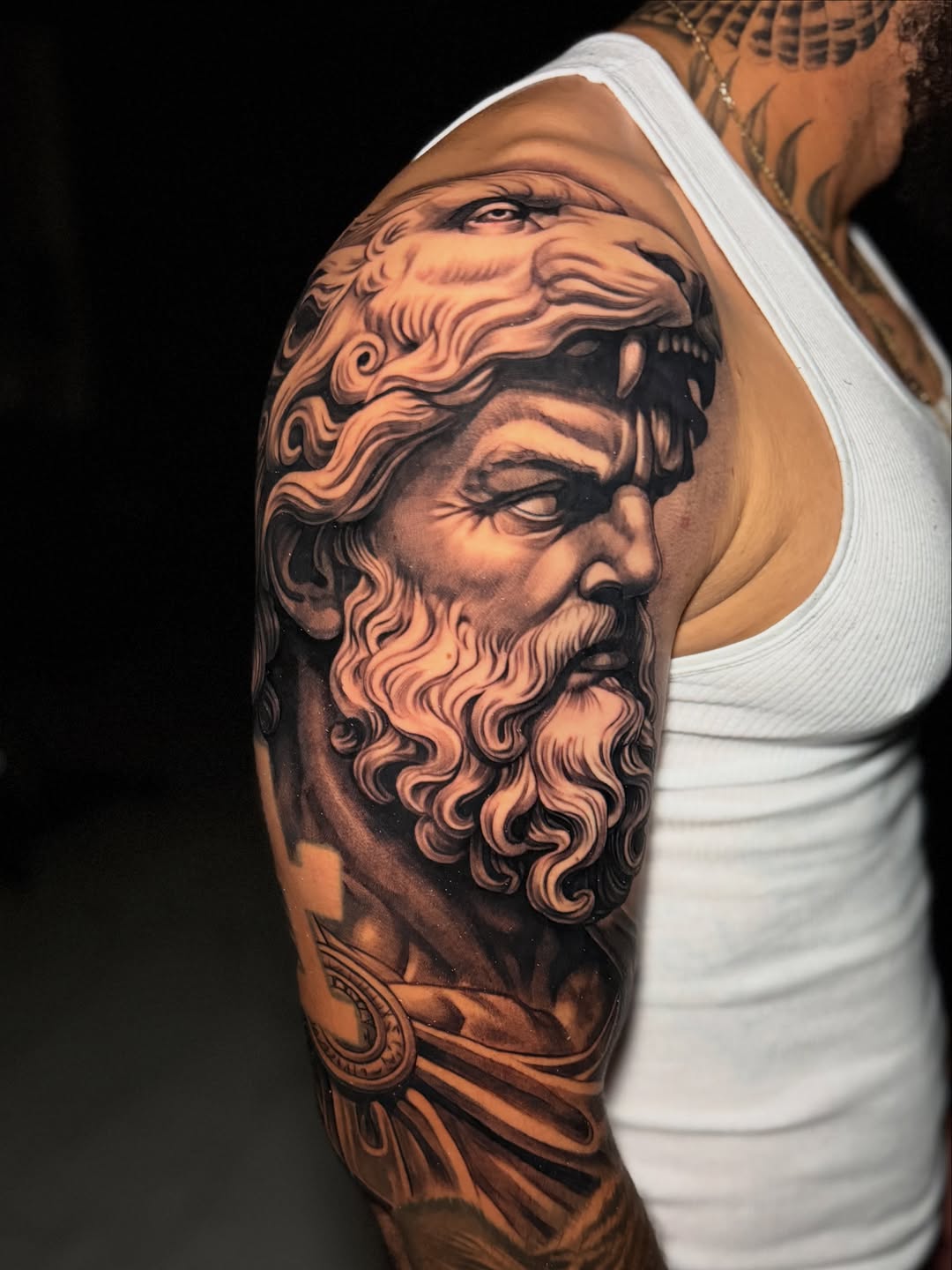 Tattoo by @elfamosoflames — realism, black_and_grey
