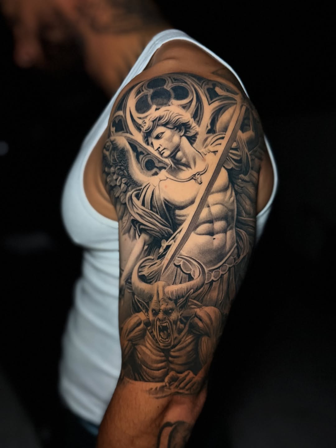 Tattoo by @elfamosoflames — realism, black_and_grey