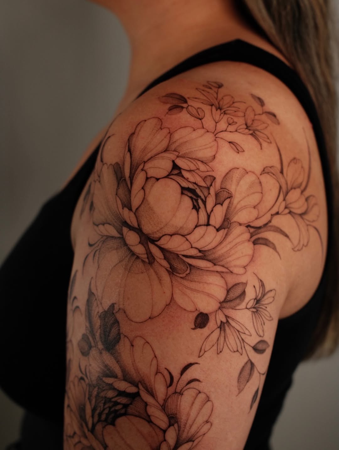 Tattoo by @lorietattoos โ black_and_grey