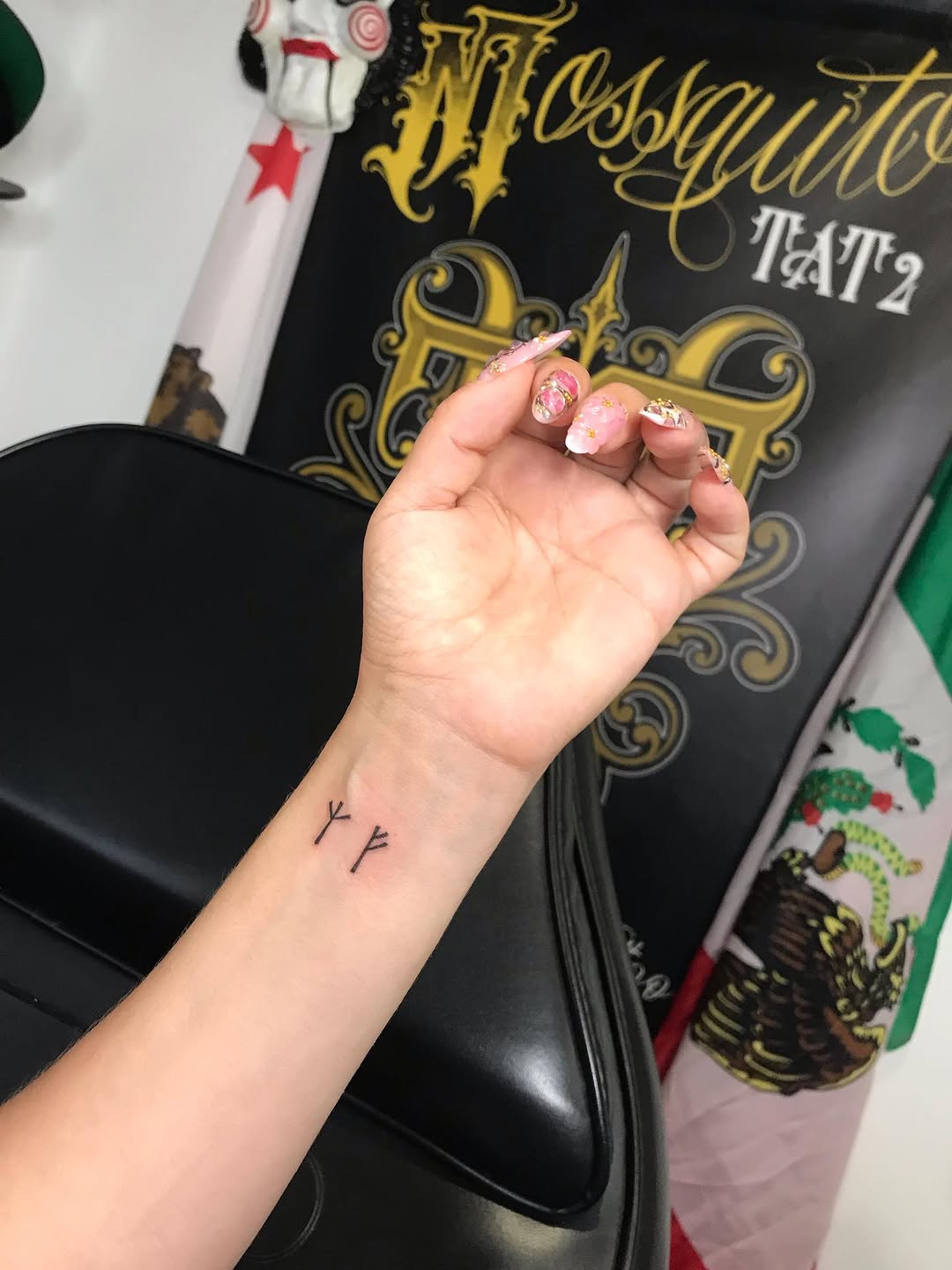 Tattoo by @mossquitotatt — fine_line, minimalist
