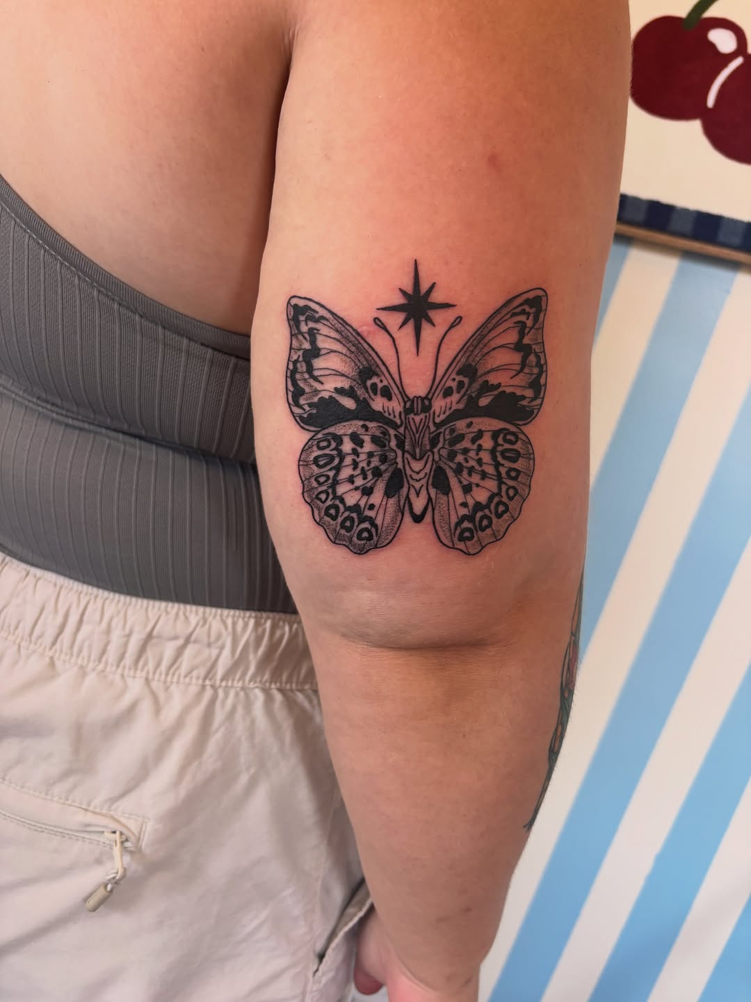 Tattoo by @ginkgo_inkk β black_and_grey