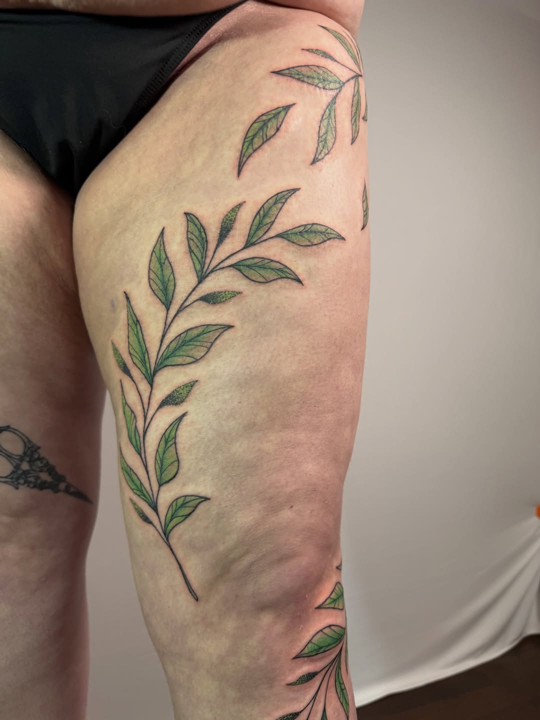 Tattoo by @jenpokes β illustrative