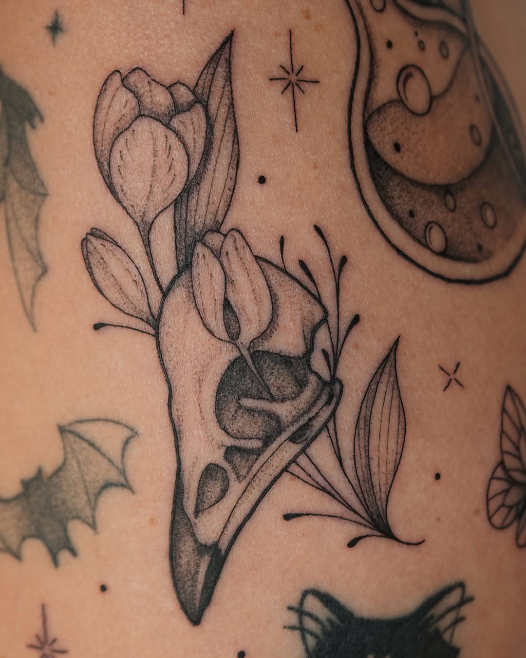 Tattoo by @mikaylasuetattoo — fine_line, black_and_grey