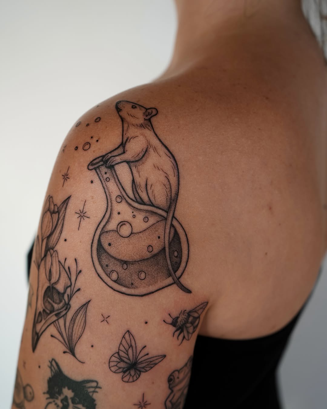 Tattoo by @mikaylasuetattoo — fine_line, illustrative
