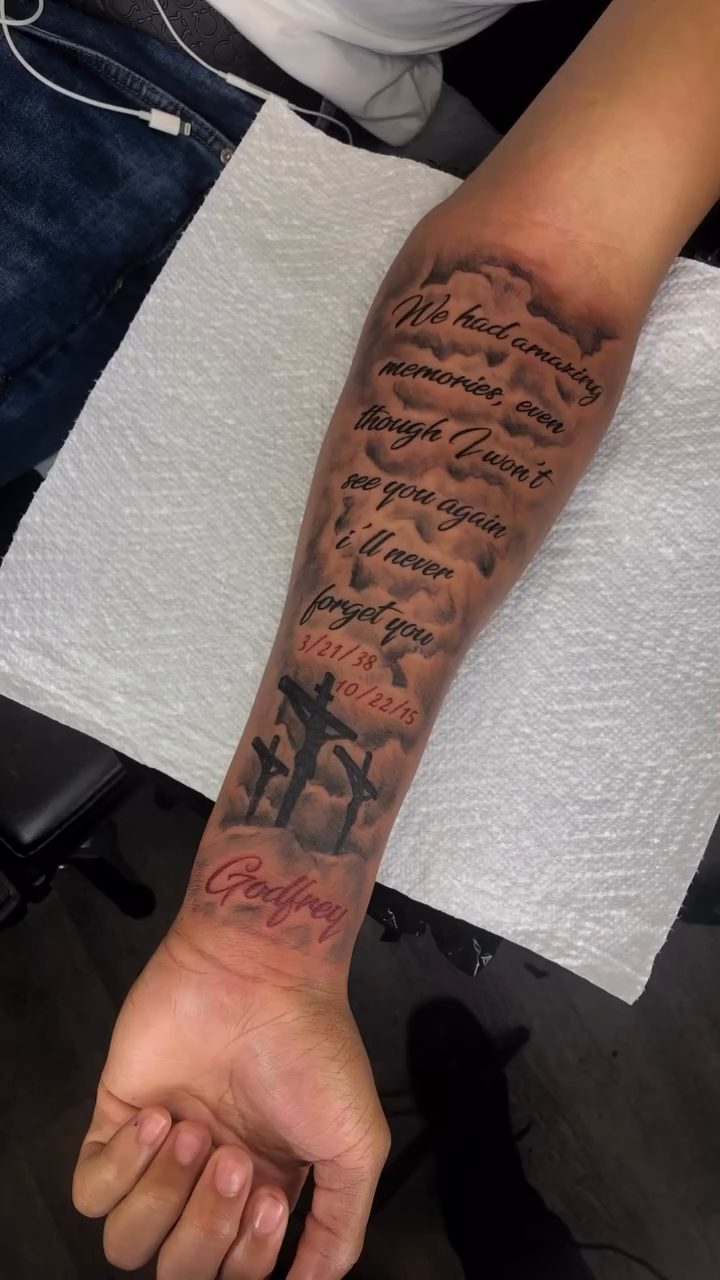 Tattoo by @inkbydes — lettering_script, illustrative