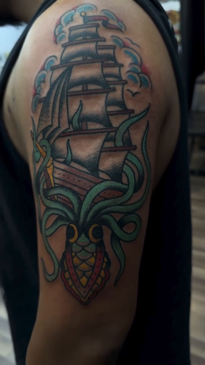 Tattoo by @tatsbydonlee — american_traditional, illustrative