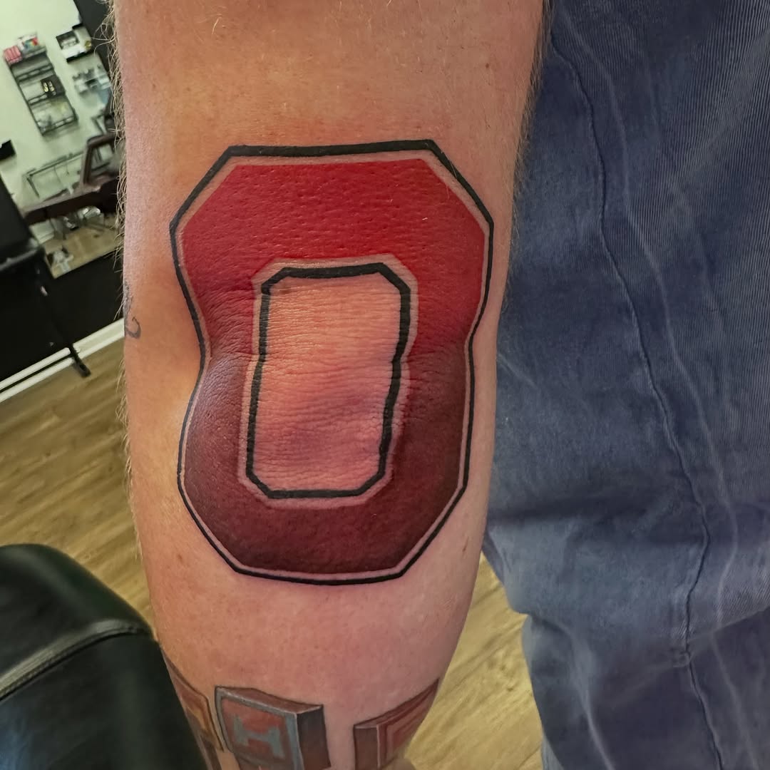 Tattoo by @tattoosbydanimarie — black_and_grey, realism