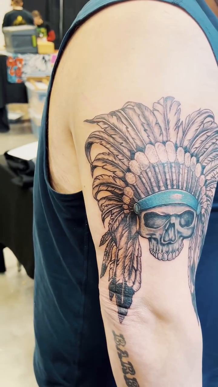 Tattoo by @elpinchechaikotl — realism, black_and_grey