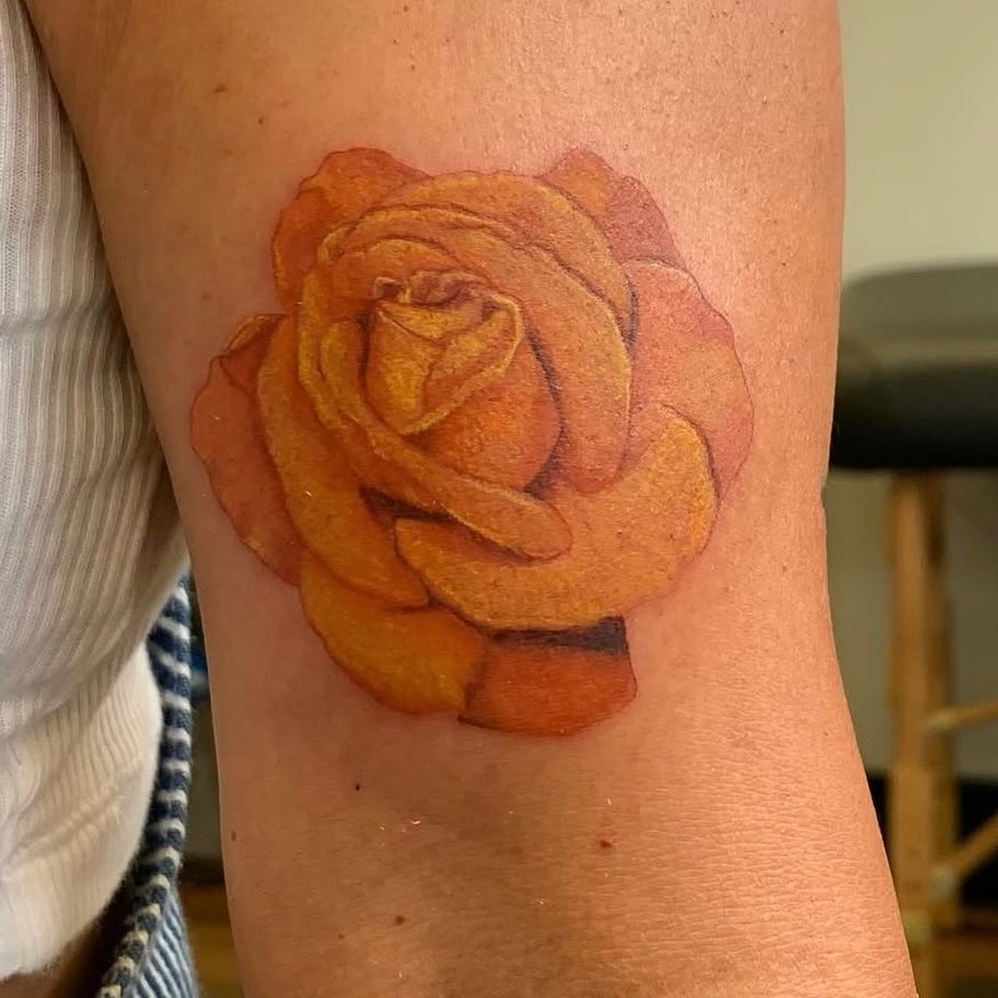 Tattoo by @enda_tattoo — realism, color
