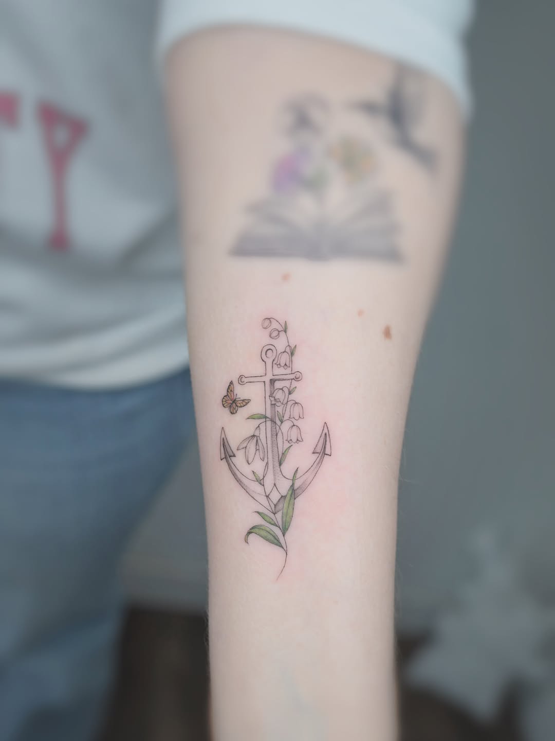 Tattoo by @a.ink.tattoo_mia β fine_line, illustrative