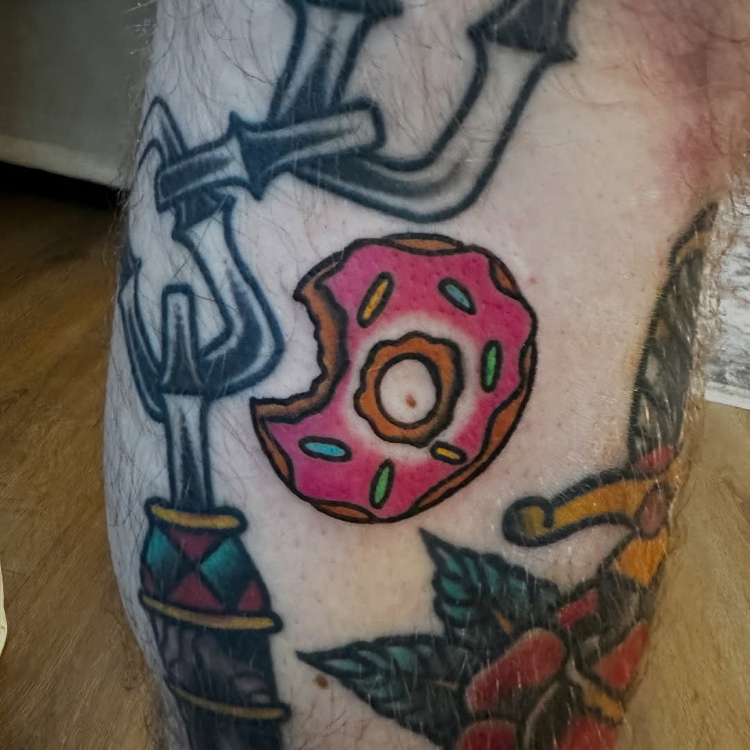 Tattoo by @drewthetattooguy β american_traditional