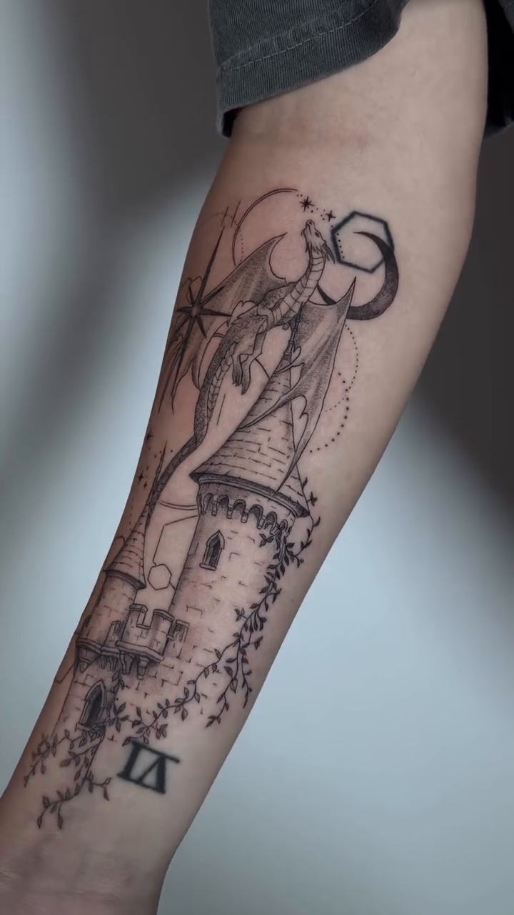 Tattoo by @rachelbelltattoo — illustrative, dotwork
