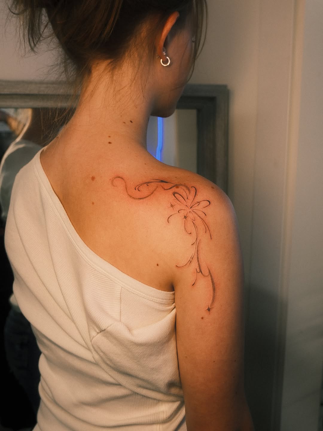Tattoo by @inksby.thi โ fine_line, minimalist