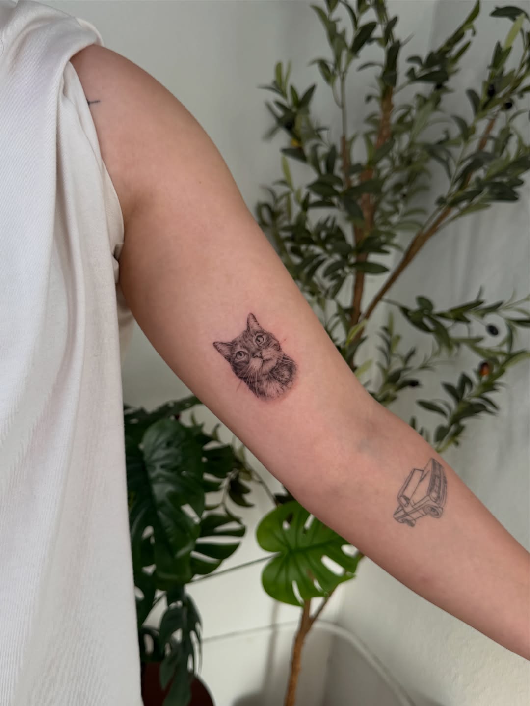 Tattoo by @chaseheindel.ink β fine_line, realism