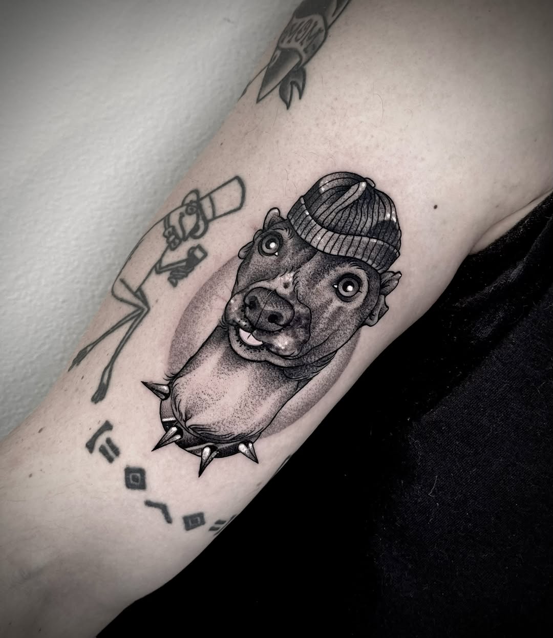 Tattoo by @marthagual_tattoo — black_and_grey