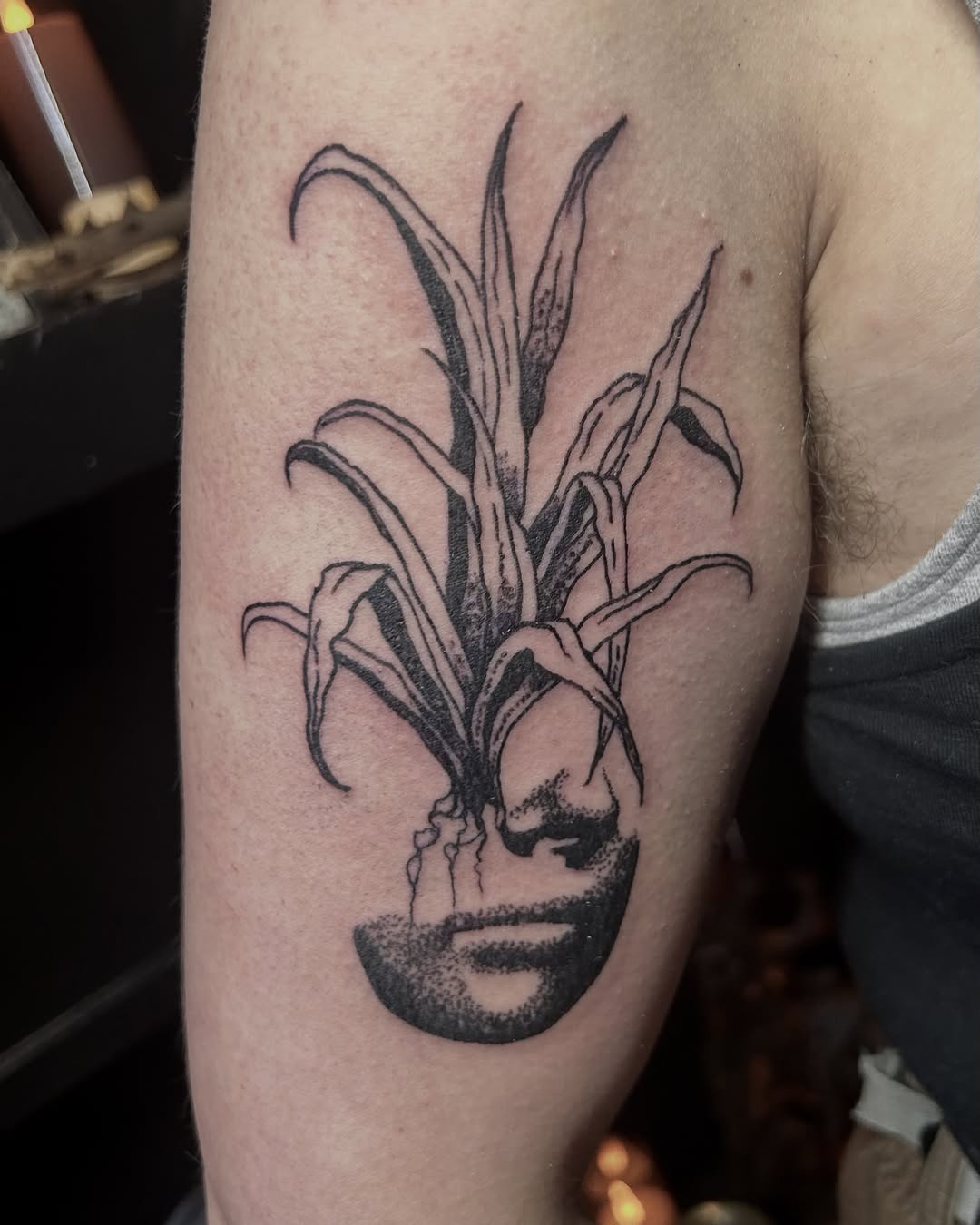 Tattoo by @_nyland โ black_and_grey