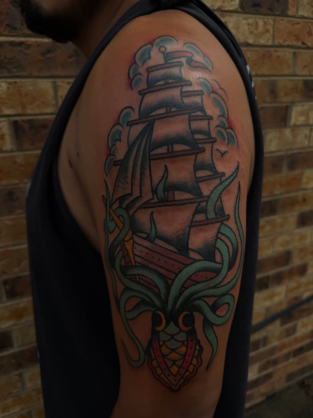 Tattoo by @tatsbydonlee — american_traditional