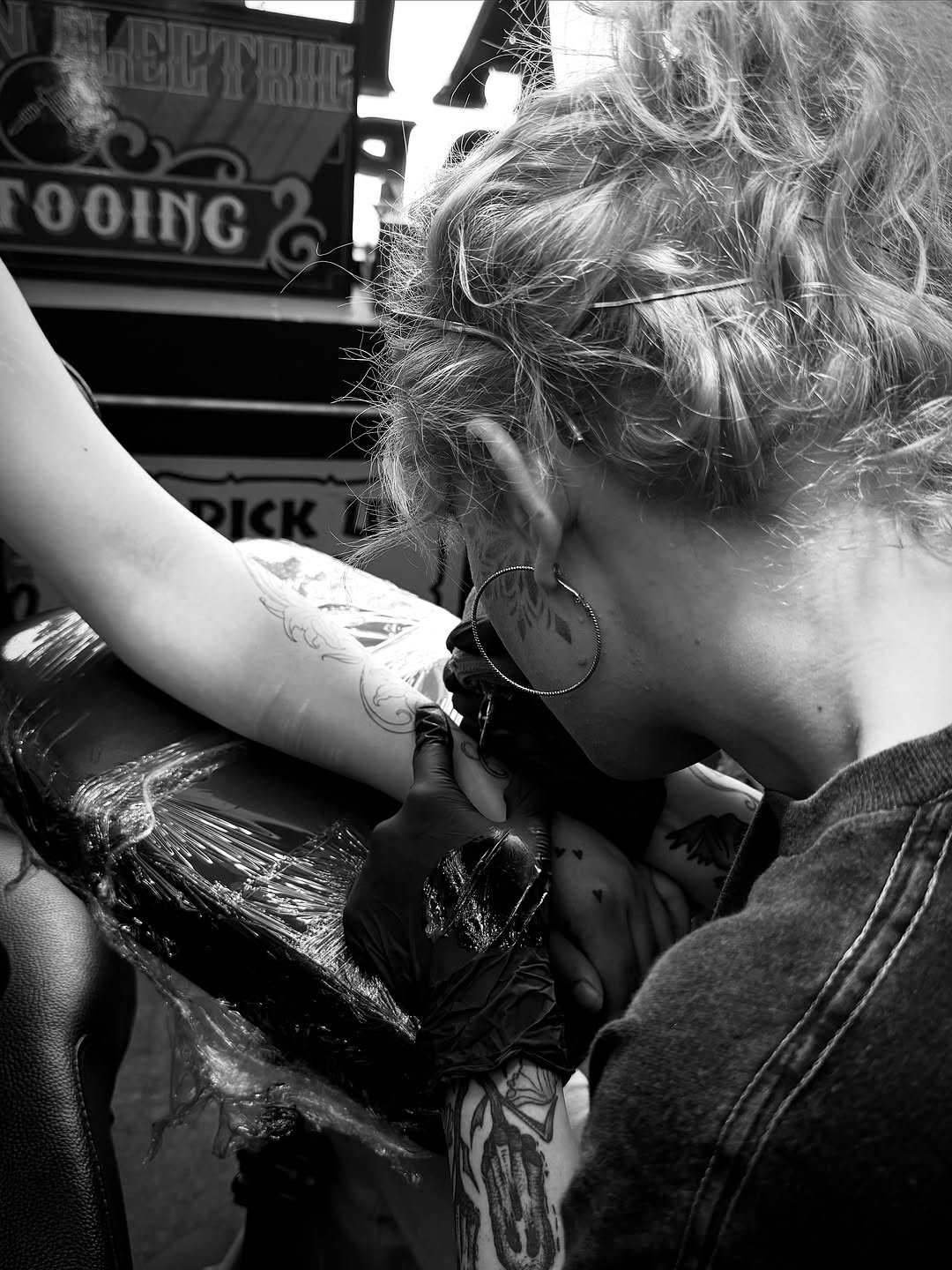 Tattoo by @luvetattoos — illustrative