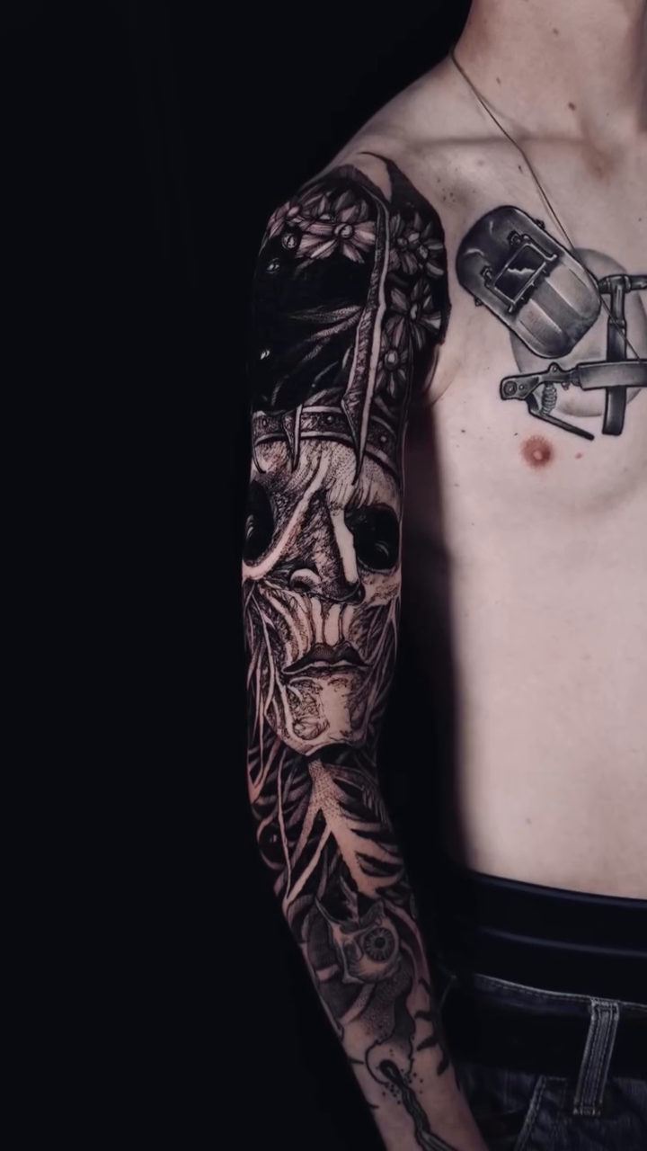 Tattoo by @sflpczk — black_and_grey, realism