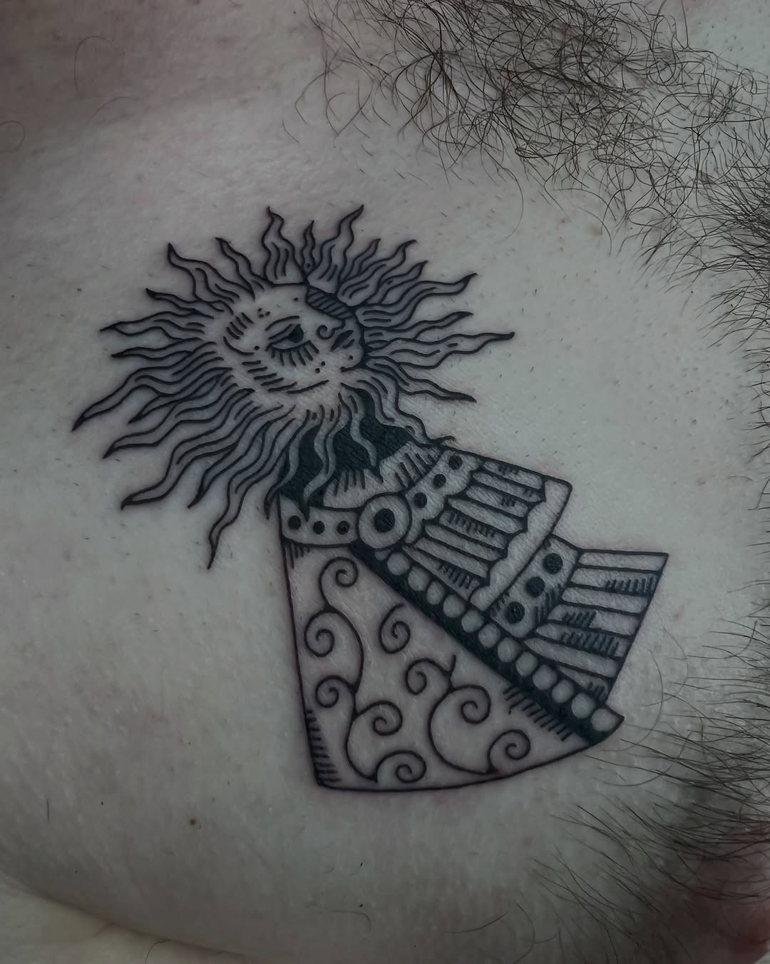 Tattoo by @onionrot — blackwork, illustrative