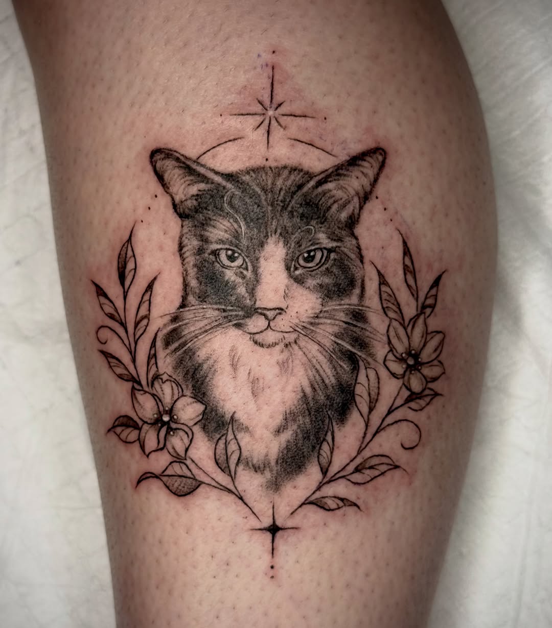 Tattoo by @tattylongleg — black_and_grey