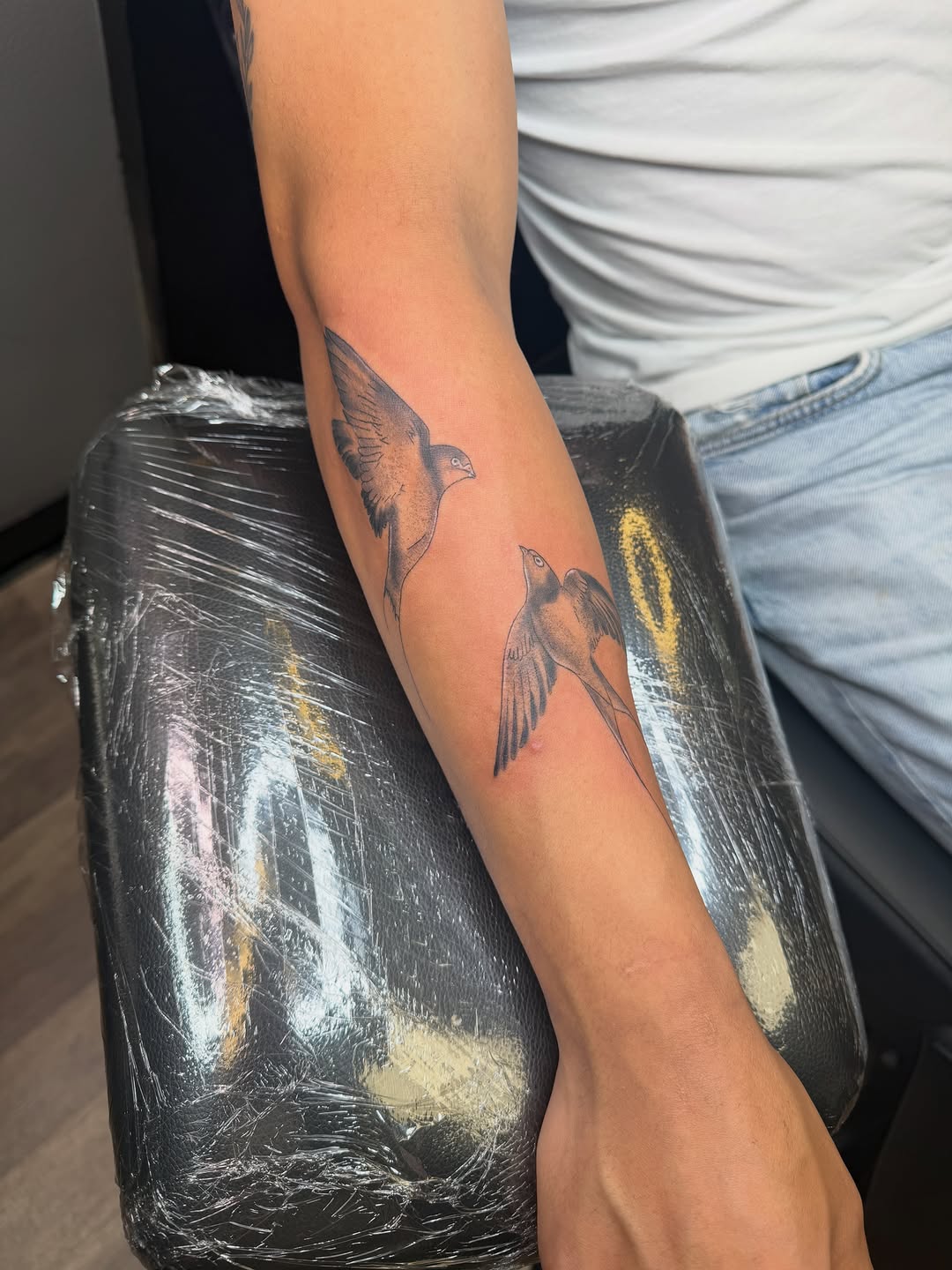 Tattoo by @raincitytattoos โ fine_line, black_and_grey