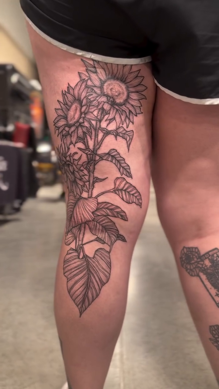 Tattoo by @_sandralintattoos โ fine_line, black_and_grey